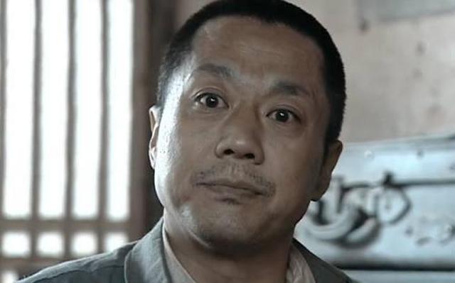 亮剑李云龙发了财丁伟索要12挺机枪而孔捷只丢下一句话