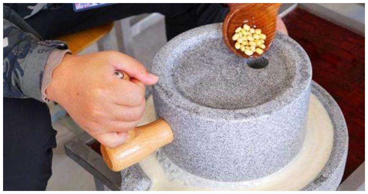 腊月二十五，赶乱岁，岁末年终三注意，稍不留神惹晦气休闲区蓝鸢梦想 - Www.slyday.coM