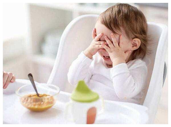 孩子不爱吃饭很有可能是你造成的,来看看!