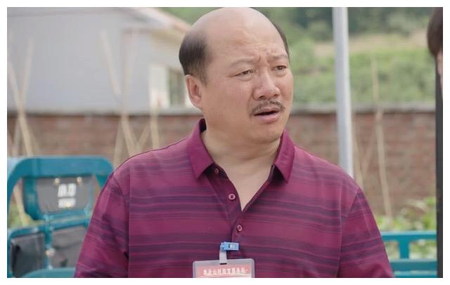 谢广坤年轻时照片曝光,发型时尚帅气,低配版的黄晓明