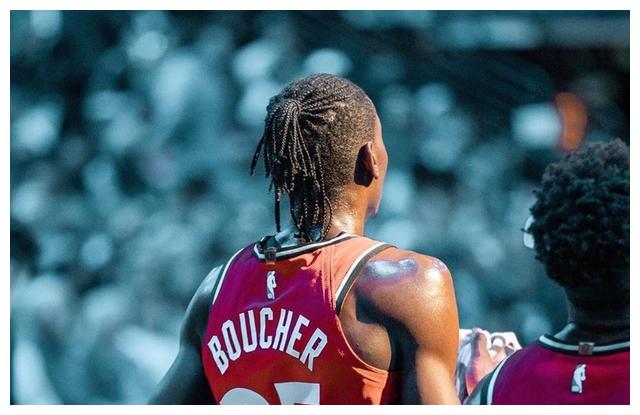 人物聚焦|即将完成逆袭的大龄落选秀,克里斯·布歇