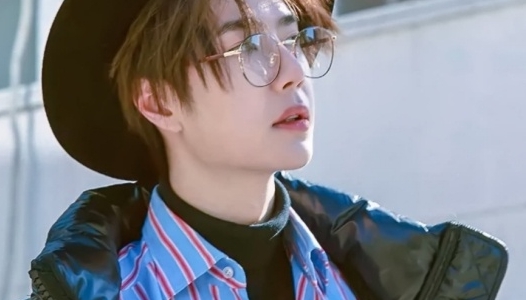 王一博很优秀，不要刻意的神化他休闲区蓝鸢梦想 - Www.slyday.coM