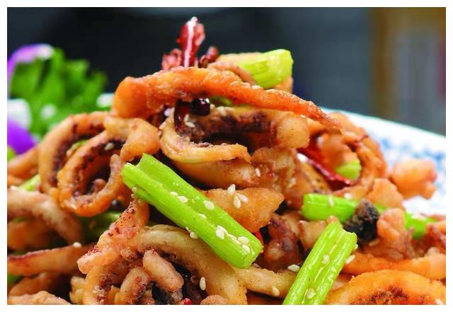 干煸鱿鱼须香辣酥脆简单美味