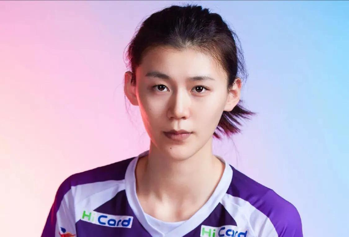 王艺竹的国家队之路:必须练出一传!成为主攻接应全面手!