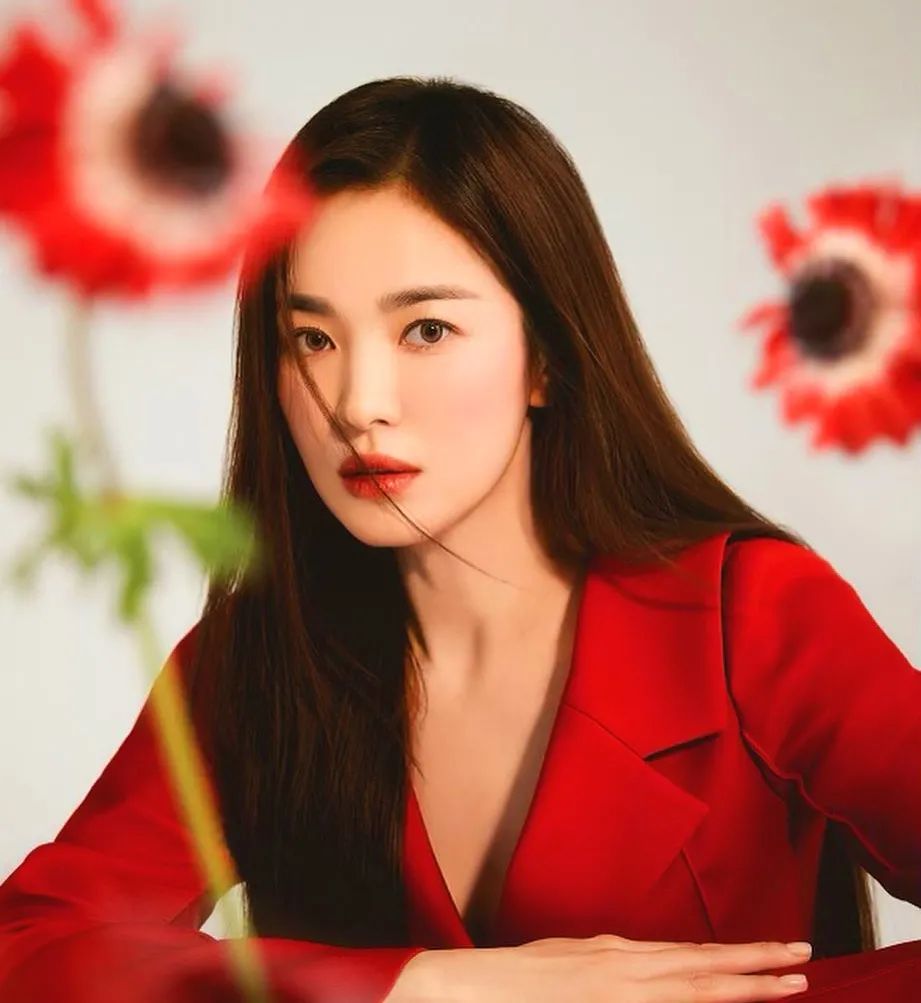 宋慧乔--惊艳十足!_高清图集_新浪网