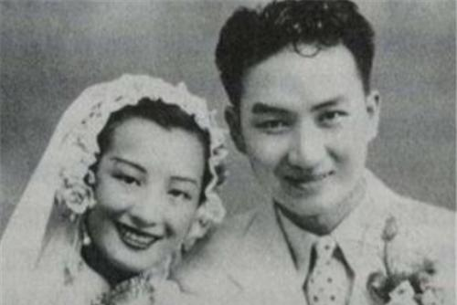 挺着大肚被抛弃,腹中胎儿无人认,晚年大喊:这是你的骨肉,验血休闲区蓝鸢梦想 - Www.slyday.coM 挺着大肚被抛弃,腹中胎儿无人认,晚年大喊:这是你的骨肉,验血休闲区蓝鸢梦想 - Www.slyday.coM