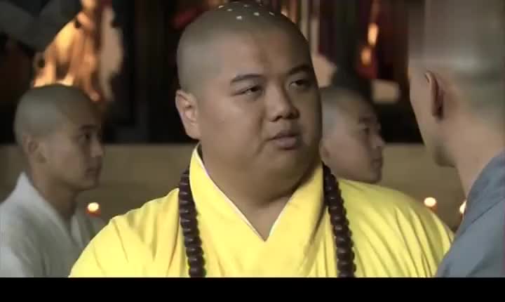 活佛济公:济公和胖和尚身体互换,胖和尚成天出去招摇撞骗,过分
