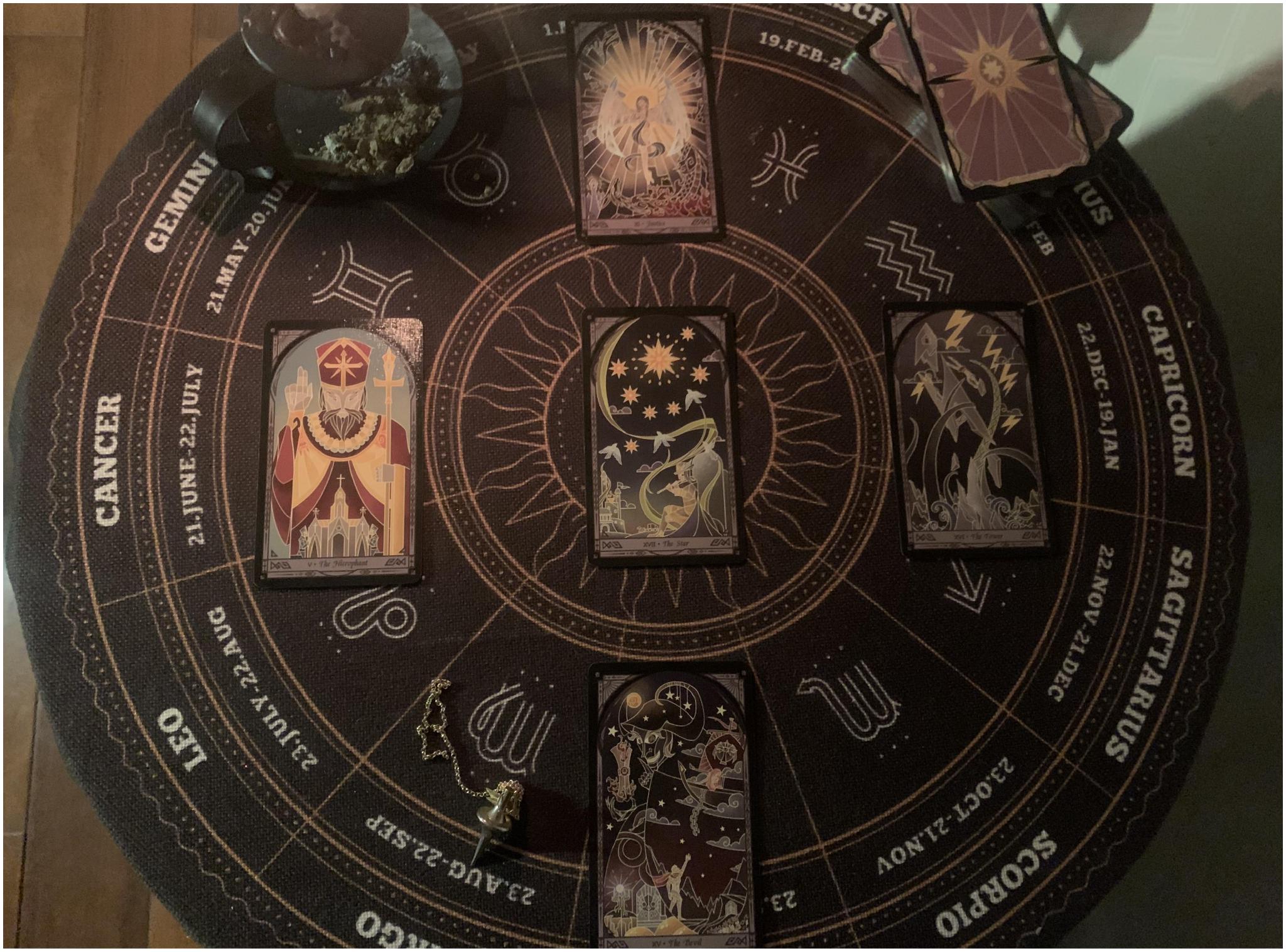 关于嘉晚饭的一点小小占卜