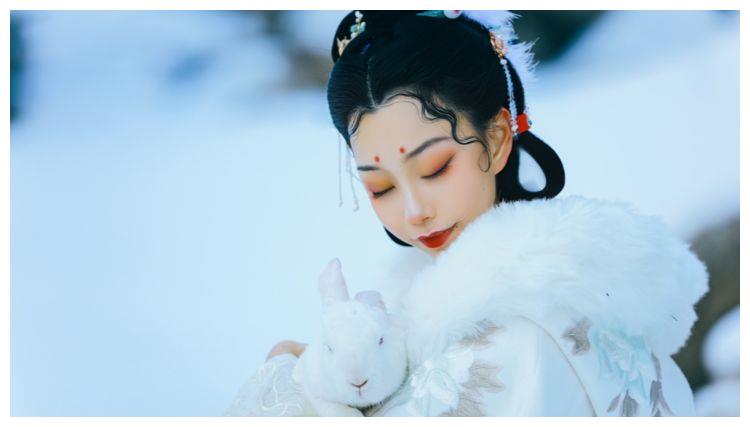 4月,开门大吉,运势大涨,桃花朵朵,幸福敲门的3属相