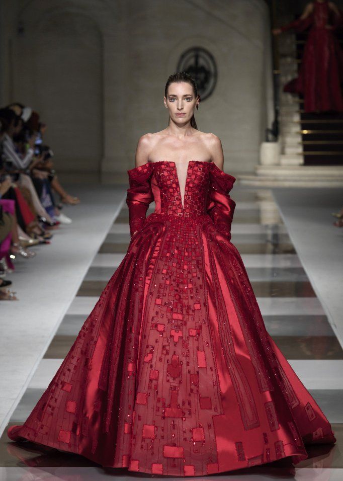 黎巴嫩女神ziad nakad高级婚纱礼服定制秀