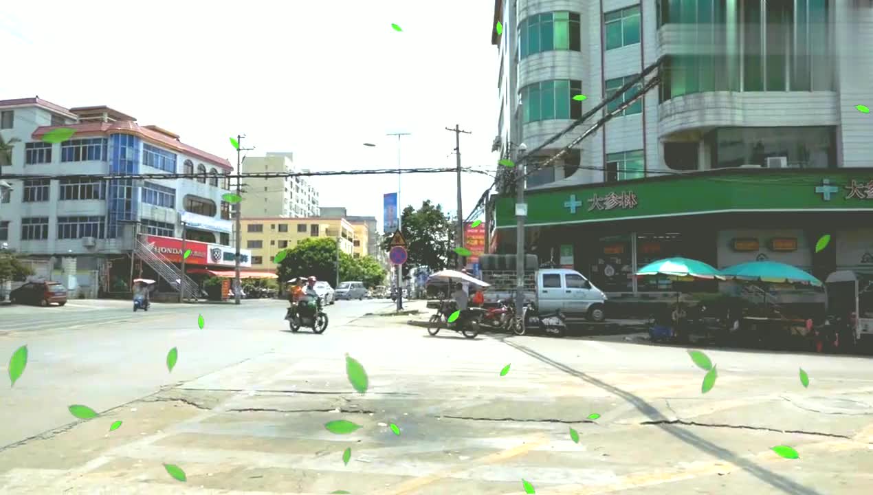 广西浦北县张黄镇,横县仔没想到这小镇街道那么大,像个县城一样