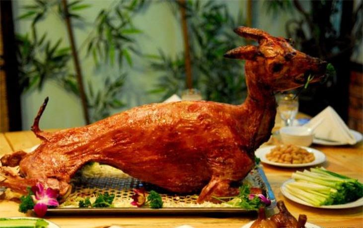 兰州美食烤全羊