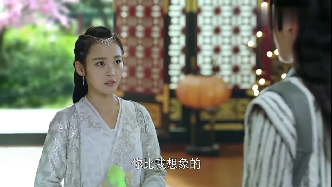 横艾获知徒维稻草人的身份,泪流满面,却无以为报