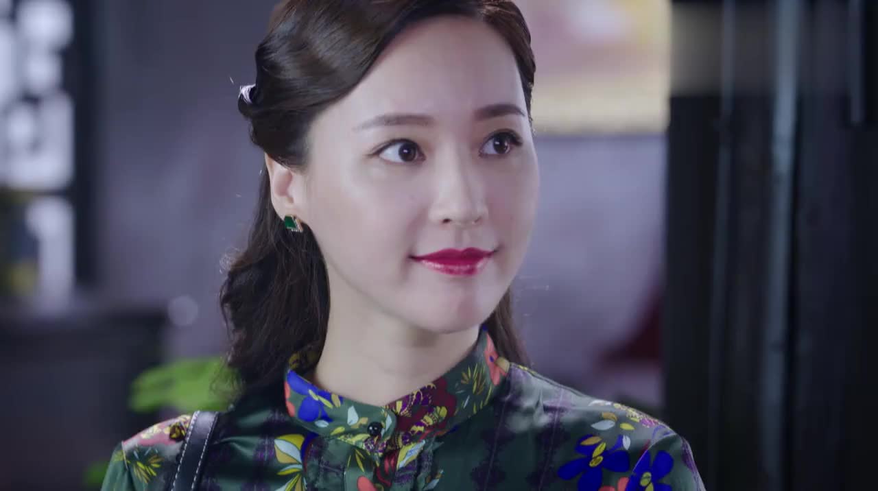 烈火刀影:小夏和张昆两人都像是吃了火药,这让伊敏感到很诧异!