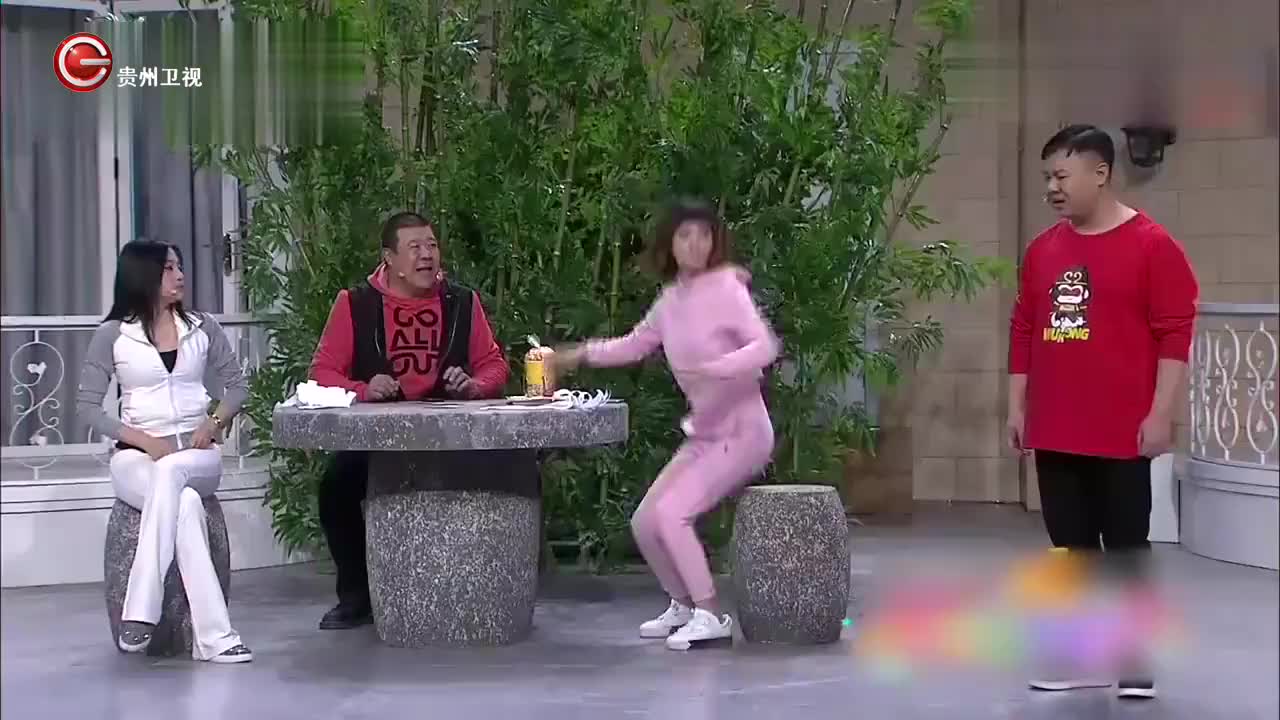 赵妮娜现场"求爱"赵博,单身狗团队全部脱单,黄杨表示欲哭无泪