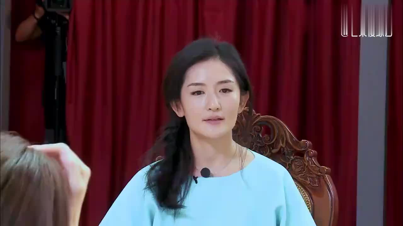 偶像来了:谢娜模仿林青霞古力娜扎,娜扎一秒破功,直接笑断气