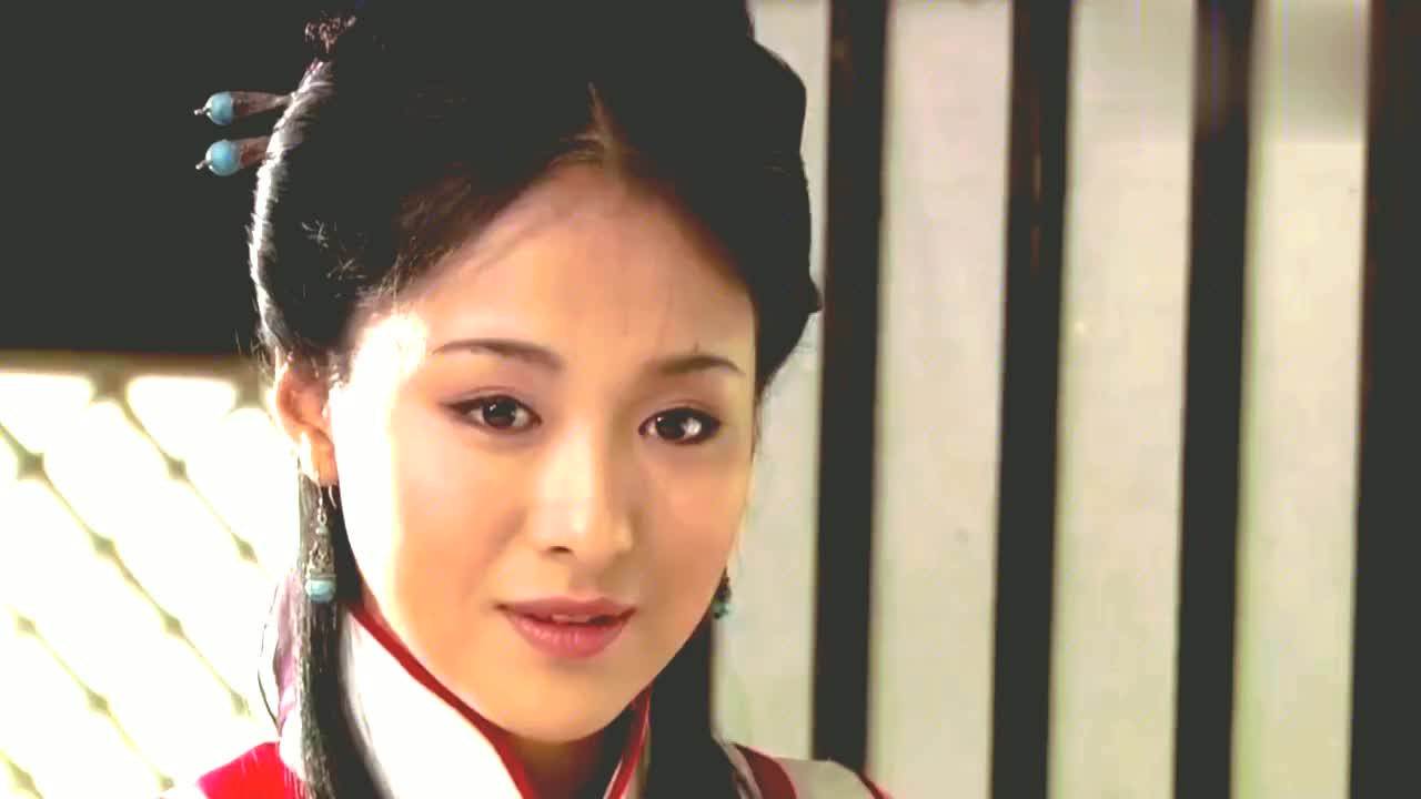 一首《人间情多》,沈傲君的古典形象深入人心,风情万种的赛西施