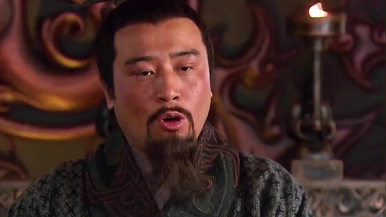 刘备贪图享乐,赵云当面直言,不料被打三十军棍!