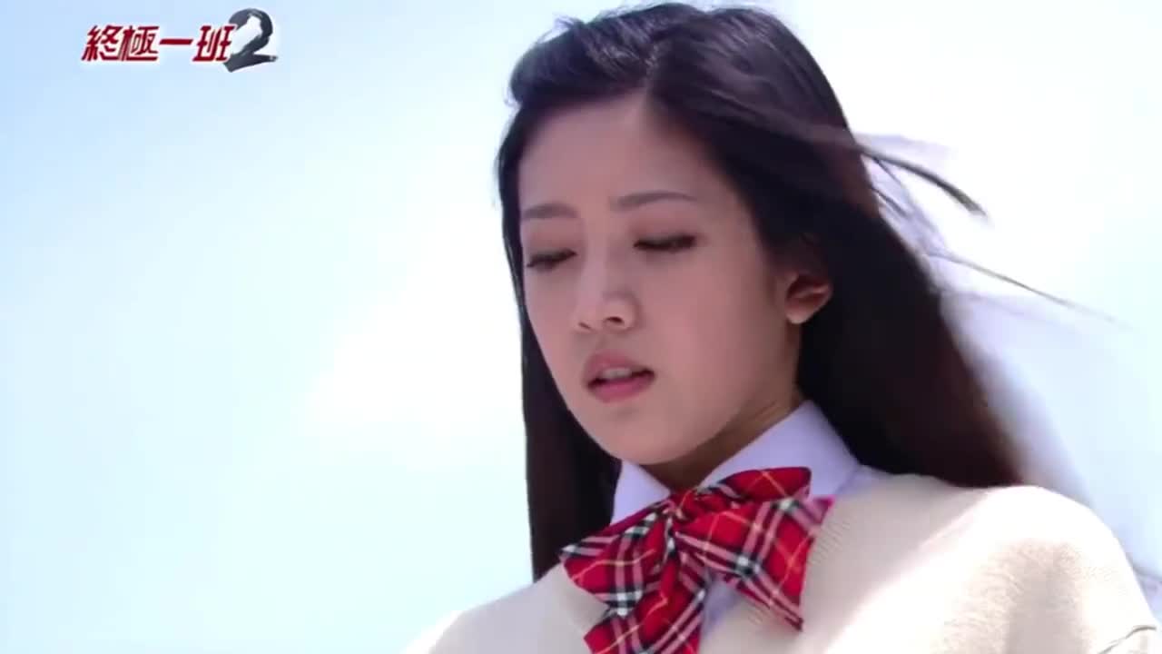 十年后汪大东在广播室唱终极一班,把黑龙都唱哭了!