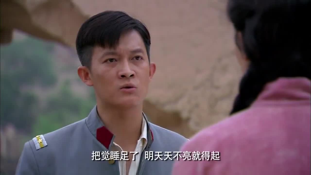 铁梨花:张吉安给凤儿道喜,凤儿就问啥花轿!道士没说对