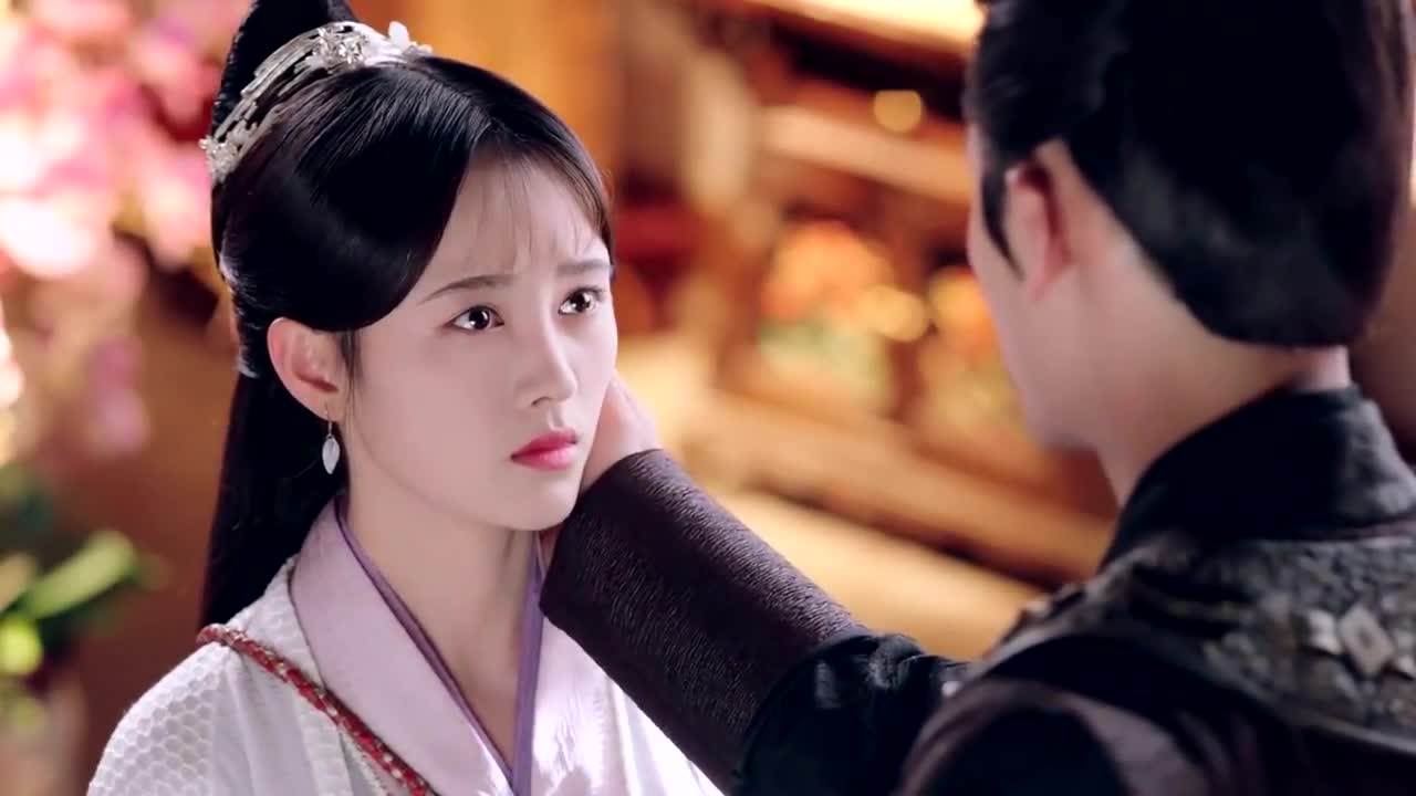 芸汐传:龙非夜不舍芸汐,承诺会回来见她