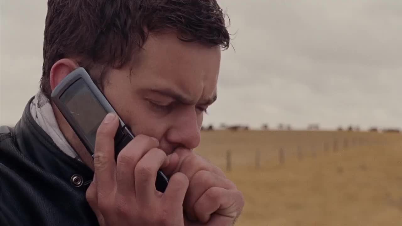 最后一周美女谈论自己死去的狗突然放声大哭太伤心了