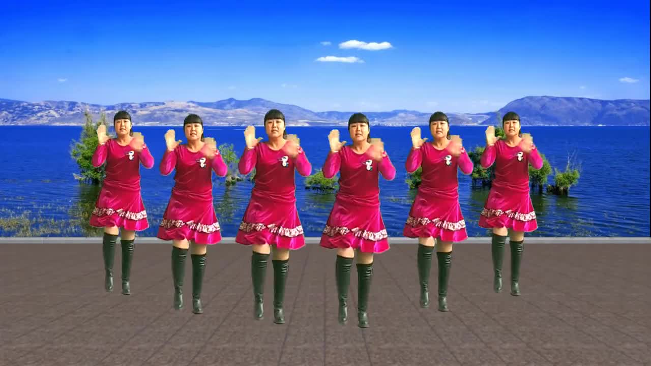 门丽一首《美美哒》广场舞,欢快好看32步,你美我美都要美美哒