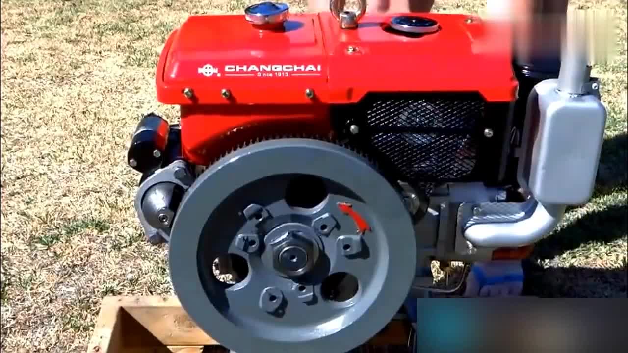 国产常柴,峨眉柴油机,最后阿拉伯人徒手转立式柴油机