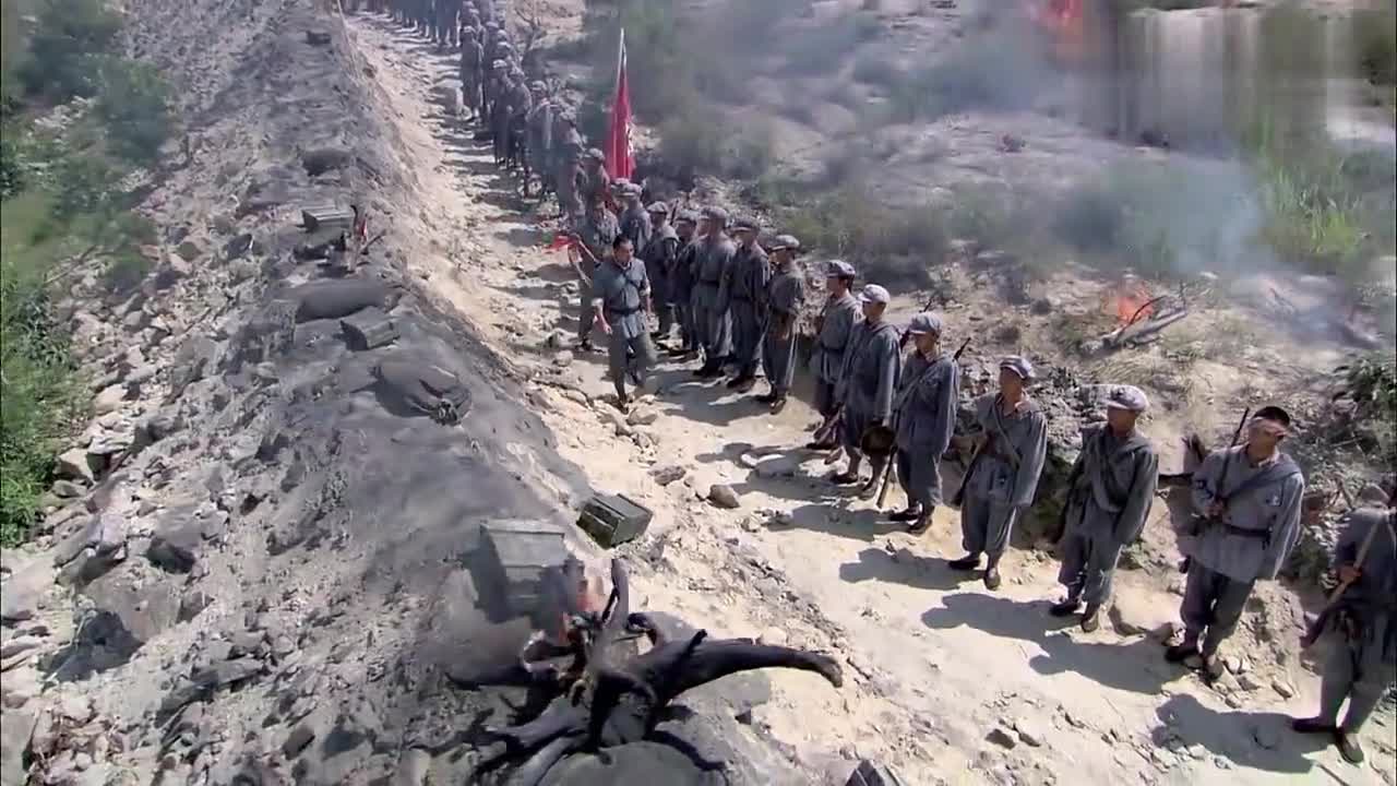 铁血红安:战士打仗几天几夜没合眼,为兄弟披麻戴孝,看着真感人