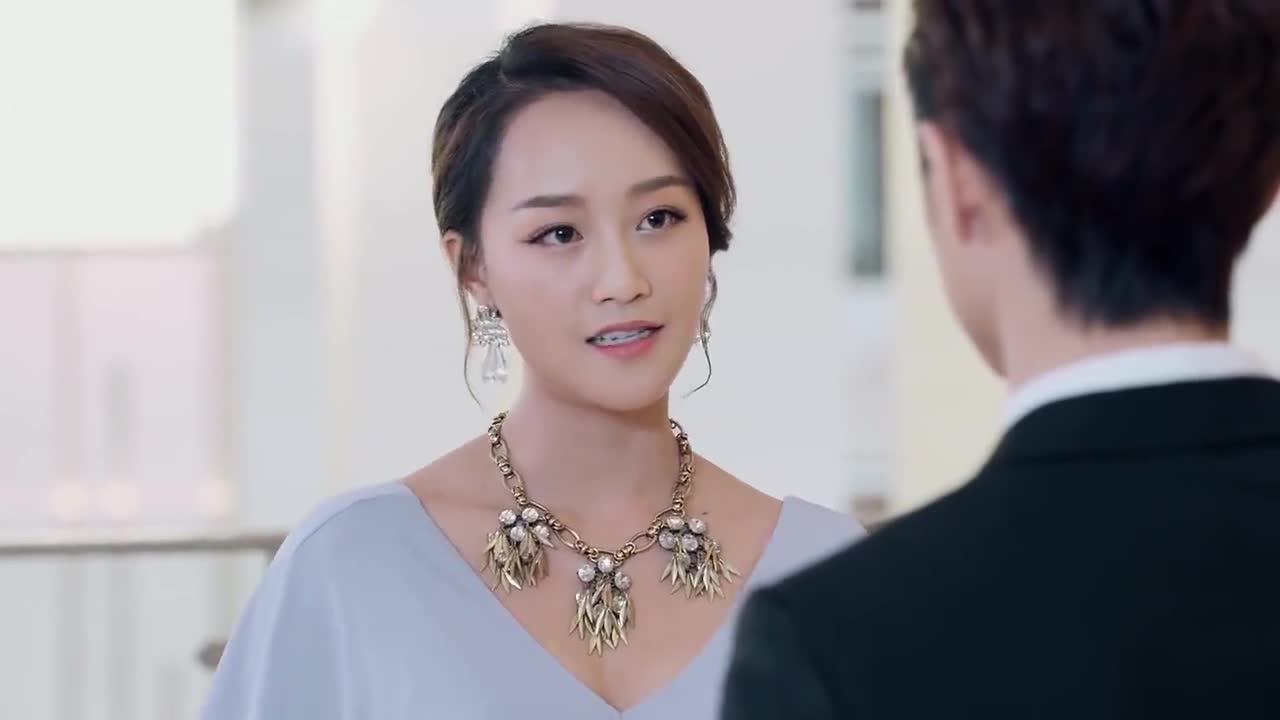 谎言:夏琳心系向阳,一副痴情模样,不料被未婚夫看见