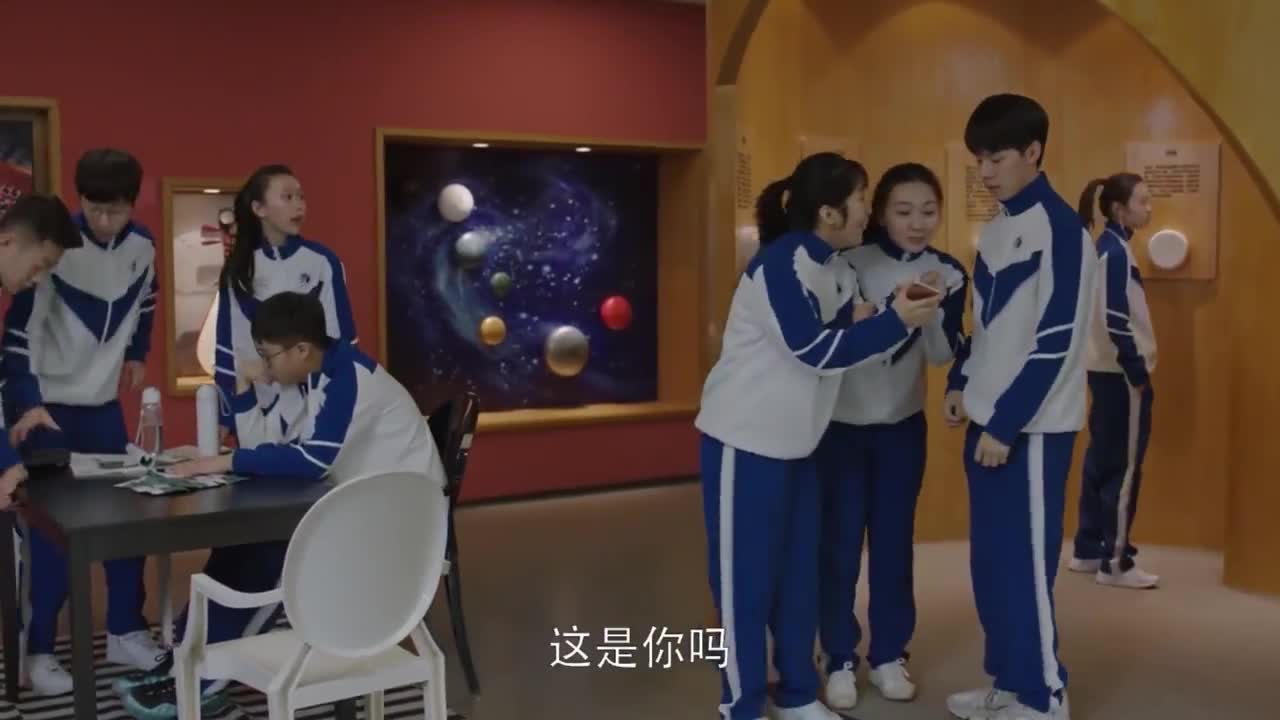 方一凡跳舞视频爆红,同学都眼红了,方一凡低调低调