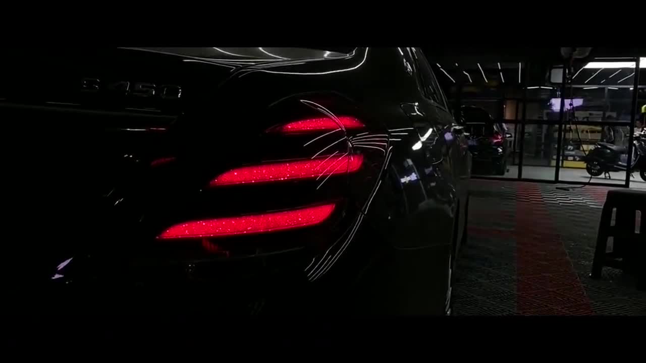 奔驰s的碎钻尾灯太奢华了