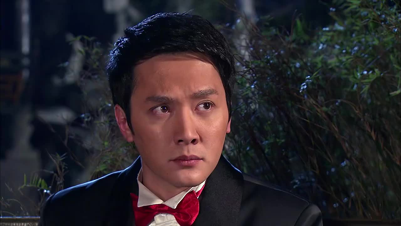 天涯赤子心:美芳对世贤说,自己也很难过,但是自己没有办法