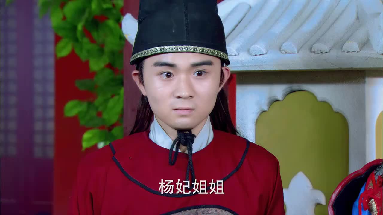 隋唐英雄欧阳飞燕口味重拿马粪来烤肉吃连侍女都受不了
