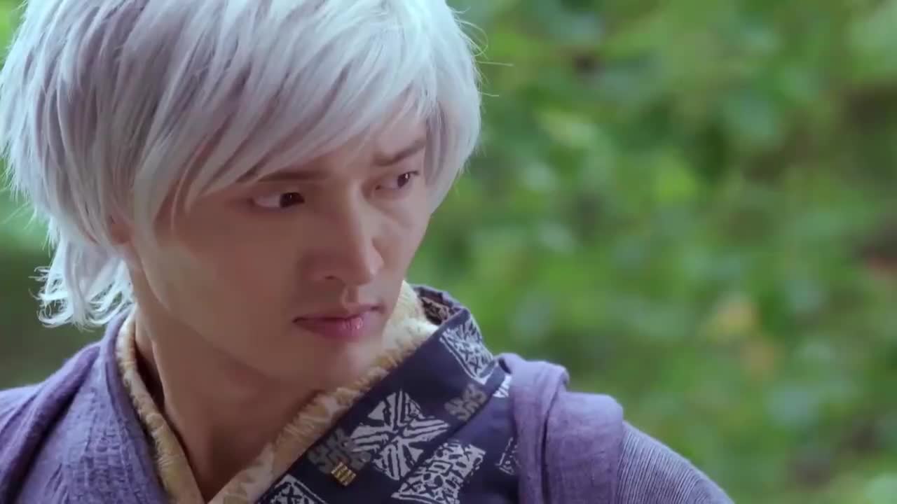 医馆笑传:疯婆娘想起来就是杨宇轩杀了她全家!仇人见面分外眼红