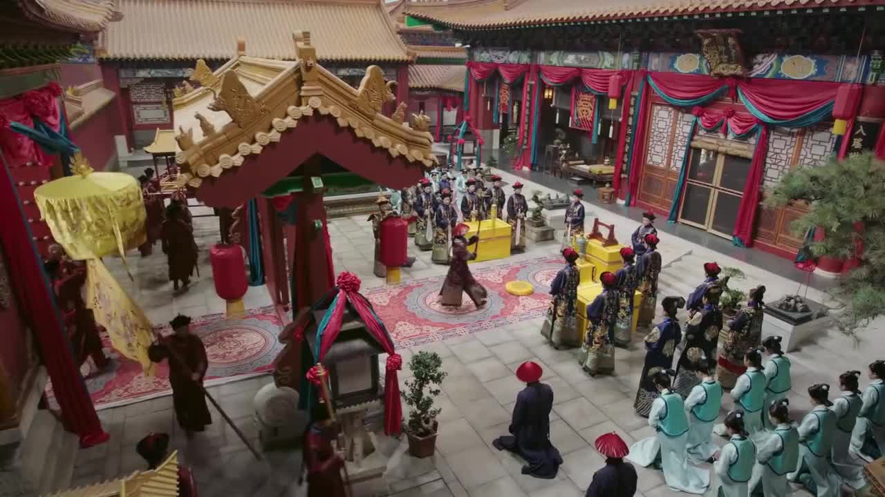 如懿传如懿册封皇后显得格外紧张李玉倒是看着高兴