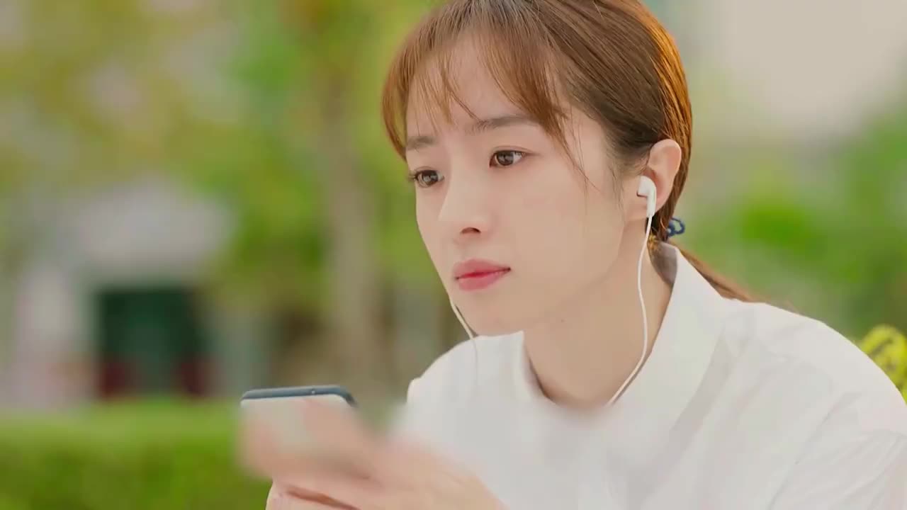 暗恋橘生淮南胡冰卿唇红齿白花容玉貌令人心动