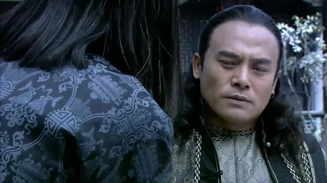 打狗棍铁王爷仗着女儿生了孩子问那图鲁要货那图鲁怒了