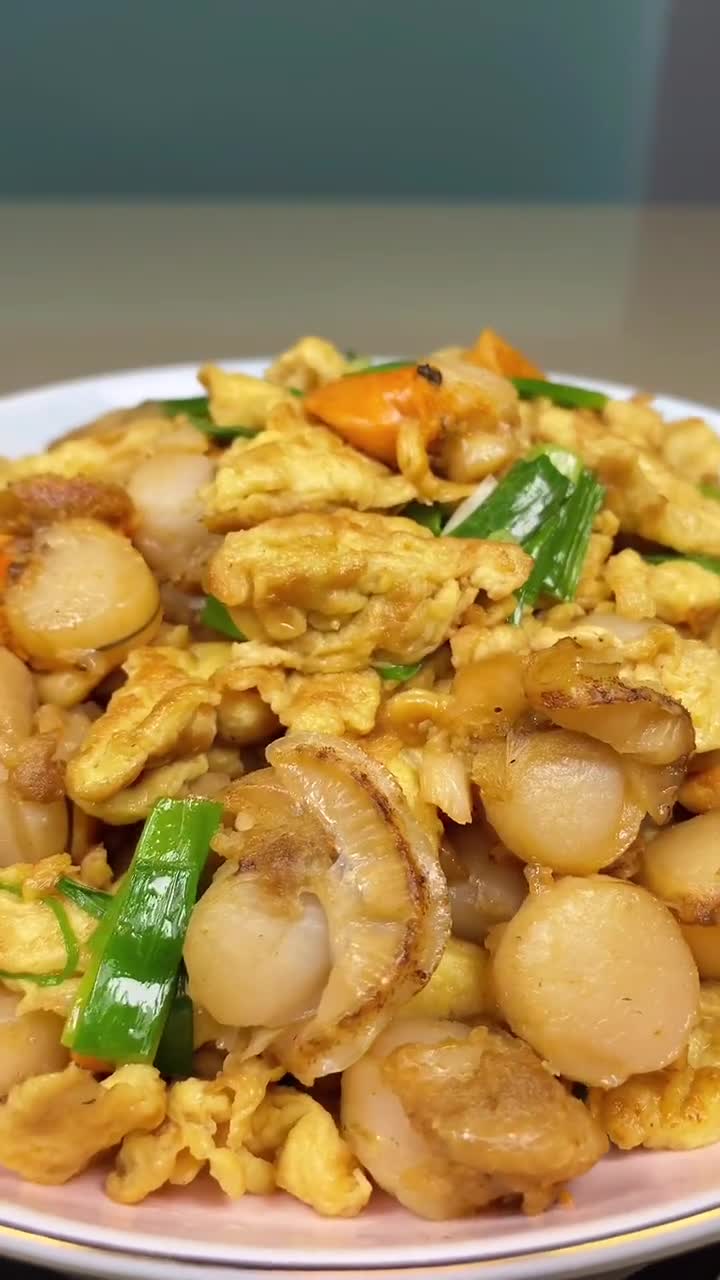 扇贝肉炒鸡蛋!每晚7点准时开播教做菜.