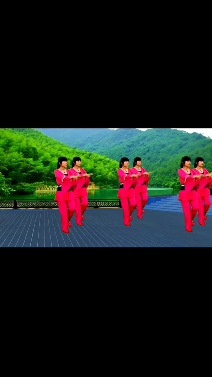 大众广场舞《九九艳阳天》旋律动听,醉人好听又好看