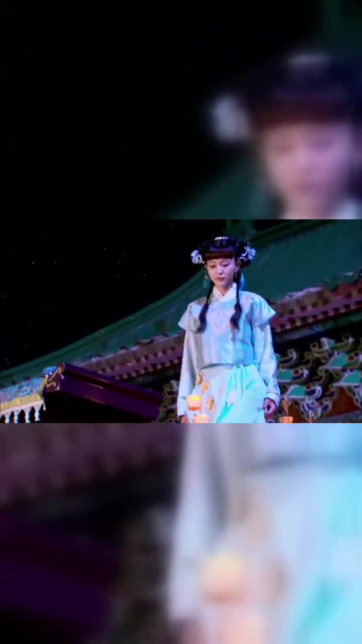 金玉良缘:玉麒麟不会弹琴,抱着琴装模作样,剩下的全交给替身