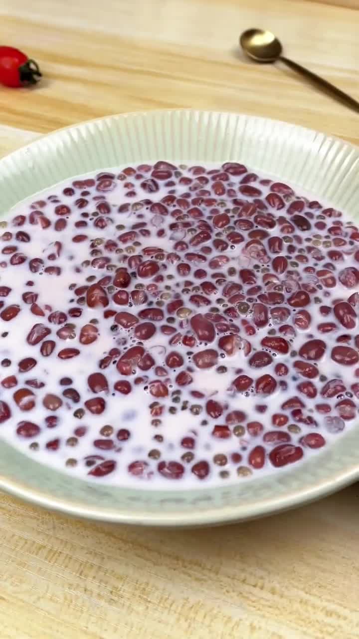 比奶茶还要好喝多红豆西米露