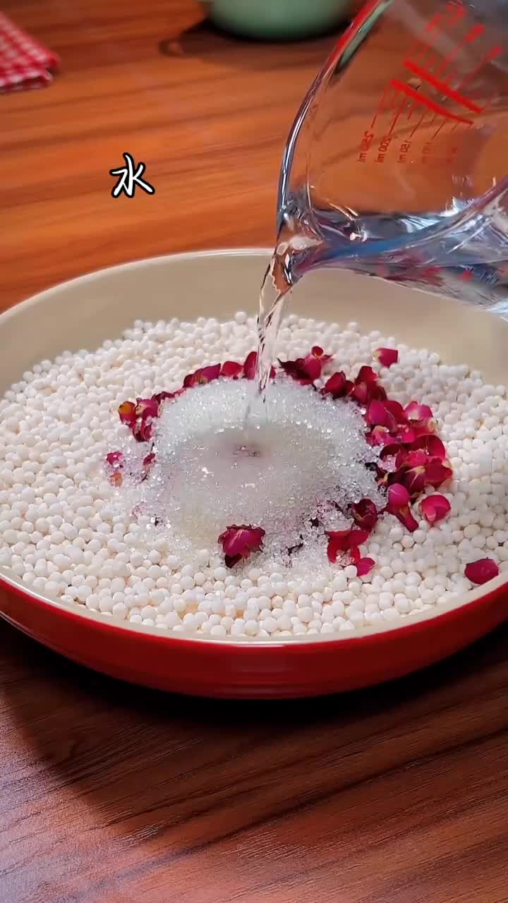 西米水晶玫瑰糕晶莹剔透淡淡花香也太好吃了吧