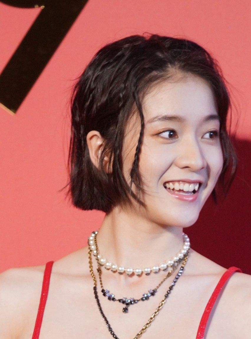 明星美照,图一清秀女神张雪迎,笑容甜美好迷人!