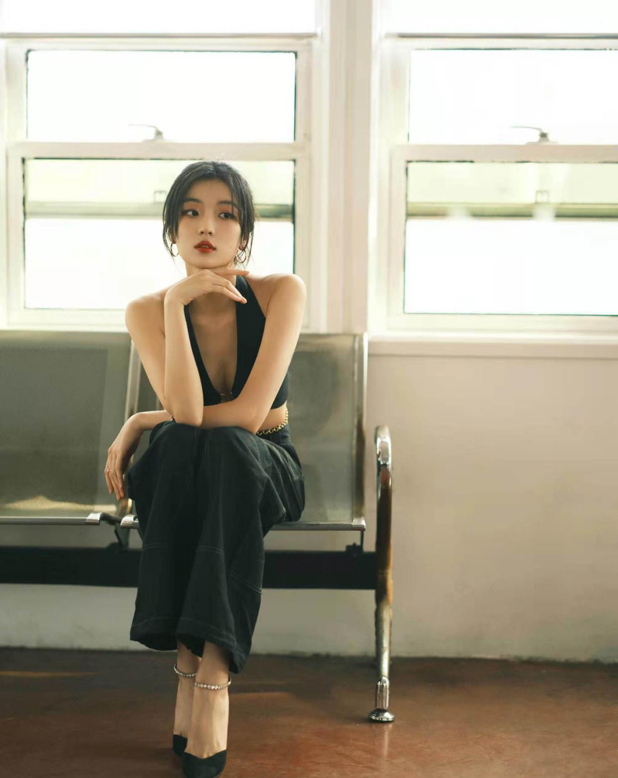 孙千这次好敢穿女明星请这么大胆展示自己可以么