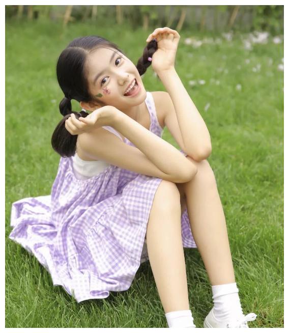 王凯带火的女演员赵蕴卓相继出演大江大河猎狐人气超高