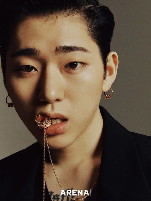 韩国歌手zico最新杂志写真曝光