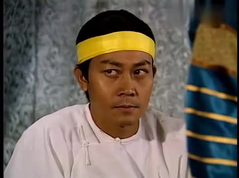 皇帝给八王爷警告,十三王爷传来败战消息,为皇帝推荐得力人