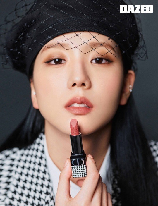 韩国女团blackpink成员jisoo最新杂志写真曝光