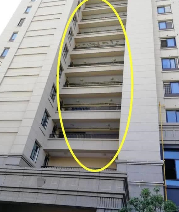 买高层连廊房性价比高?恕我直言,别傻乎乎上当!安全私密性太差